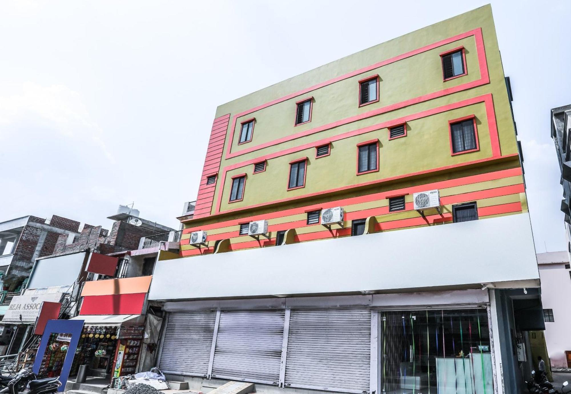 Capital O Smart City Bhopal Esterno foto