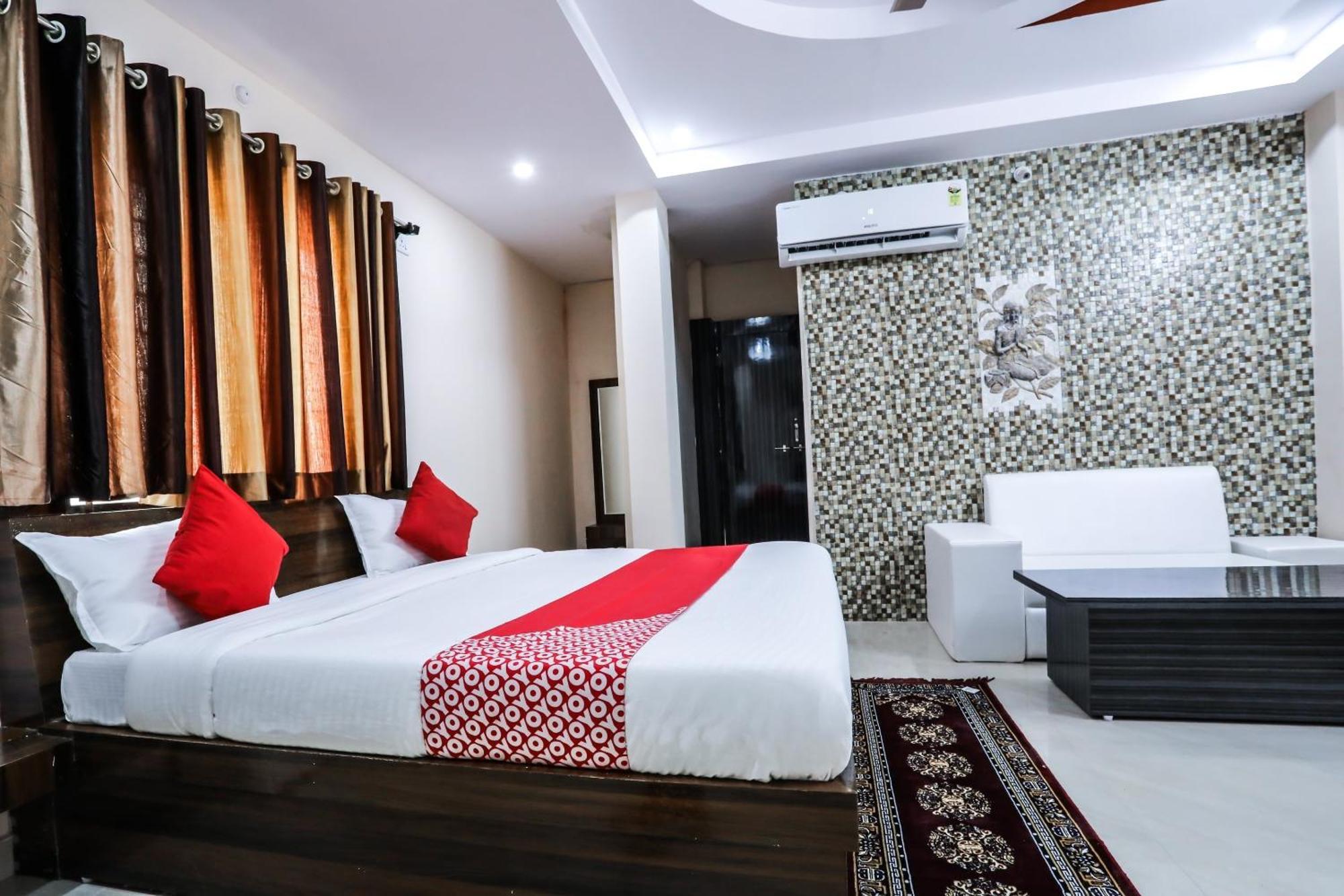 Capital O Smart City Bhopal Esterno foto